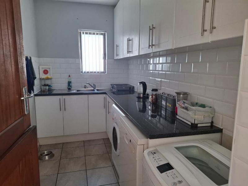 3 Bedroom Property for Sale in Dwarskersbos Western Cape